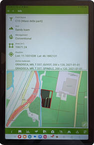Immagine: client-field-mobile - interfaccia grafica dell'applicazione che mostra le informazioni di un campo