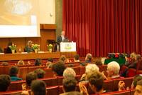 Image: direttore generale FEM alla cerimonia dei diplomi br