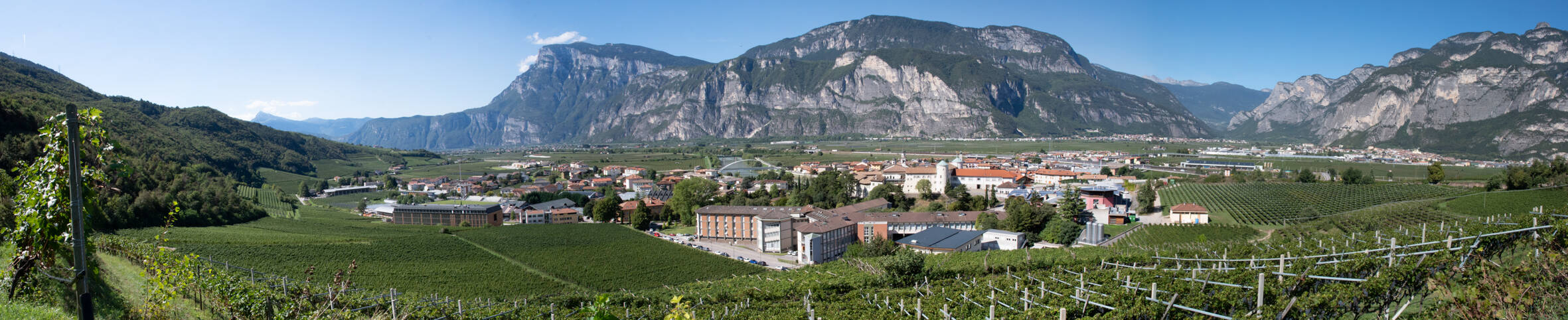 Image: panoramica FEM 01 LR