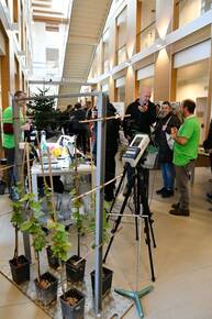 Image: porte aperte - stand ricerca